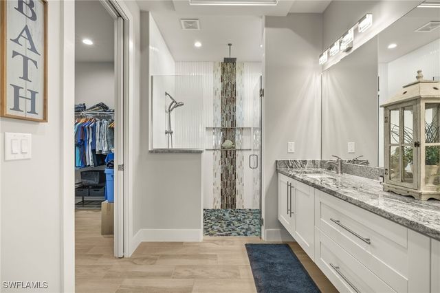 1219 NW 40th PL, Cape Coral, FL 33993