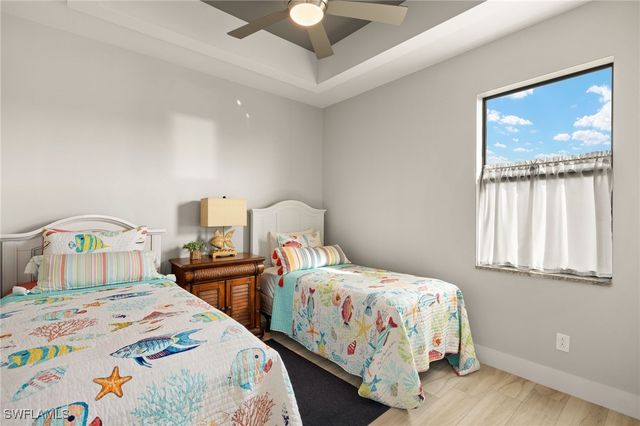 1219 NW 40th PL, Cape Coral, FL 33993