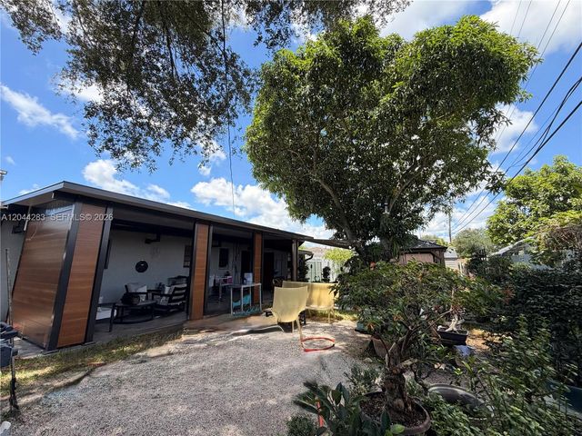 3311 NW 171st St, Miami Gardens, FL 33056