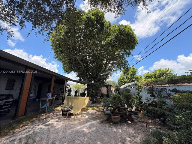 3311 NW 171st St, Miami Gardens, FL 33056