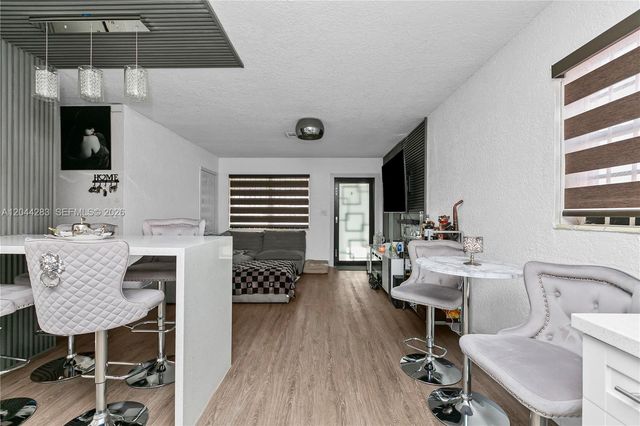 3311 NW 171st St, Miami Gardens, FL 33056