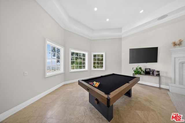 13320 Mulholland Drive, Beverly Hills, CA 90210