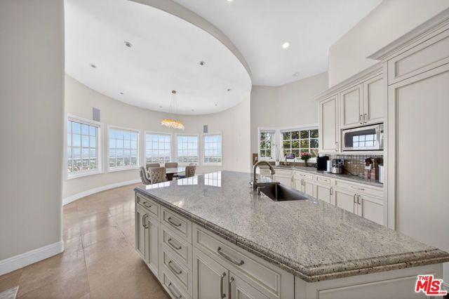 13320 Mulholland Drive, Beverly Hills, CA 90210