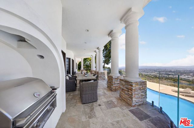 13320 Mulholland Drive, Beverly Hills, CA 90210