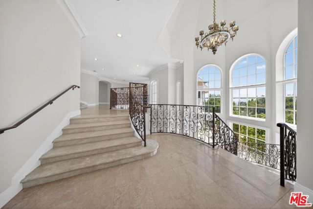13320 Mulholland Drive, Beverly Hills, CA 90210