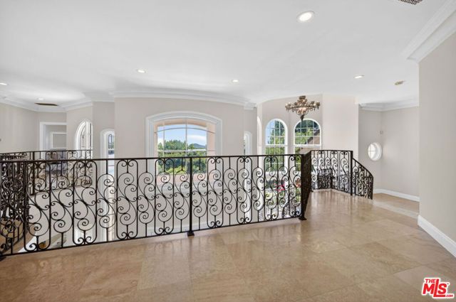 13320 Mulholland Drive, Beverly Hills, CA 90210