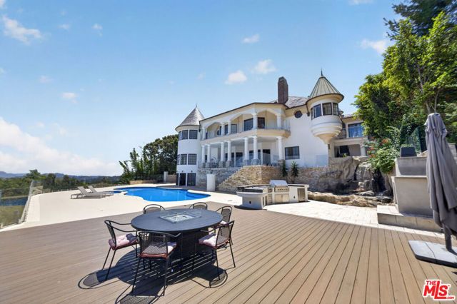 13320 Mulholland Drive, Beverly Hills, CA 90210