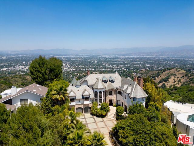 13320 Mulholland Drive, Beverly Hills, CA 90210