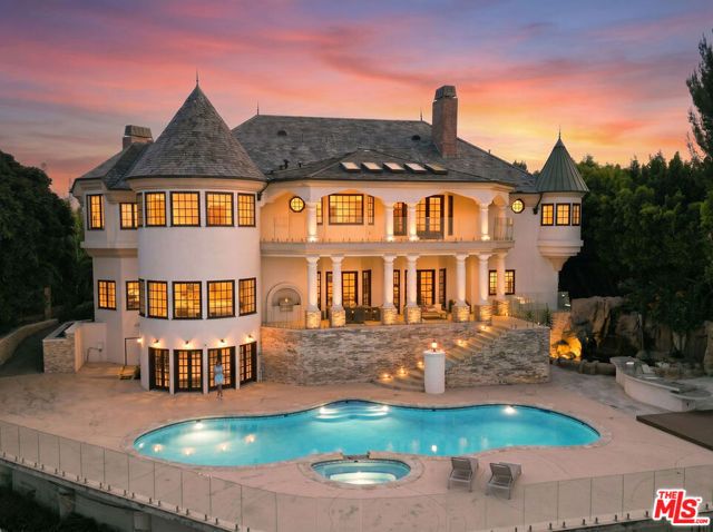 13320 Mulholland Drive, Beverly Hills, CA 90210