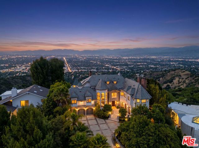 13320 Mulholland Drive, Beverly Hills, CA 90210