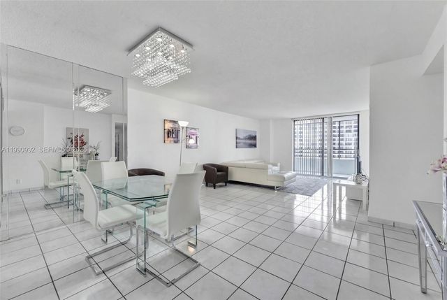 2500 PARKVIEW DR 1418, Hallandale Beach, FL 33009