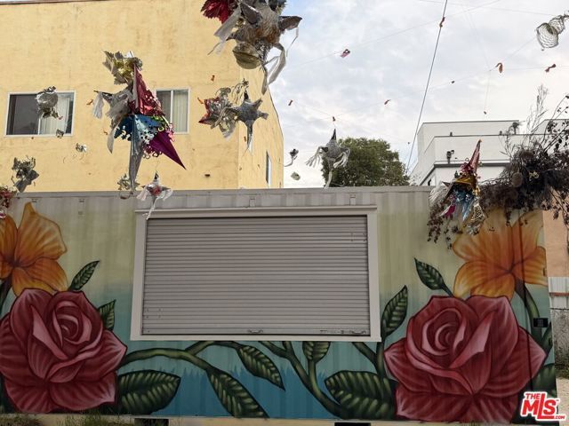 1137 S Union Avenue, Los Angeles, CA 90015