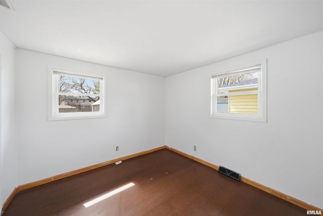 612 E WILSON Avenue, Peoria, IL 61603