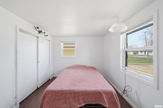 612 E WILSON Avenue, Peoria, IL 61603