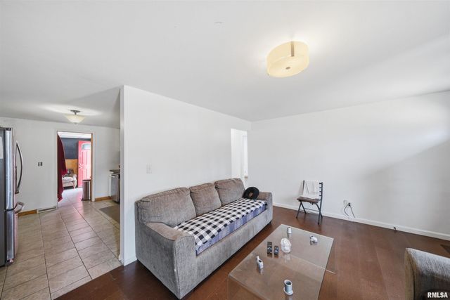 612 E WILSON Avenue, Peoria, IL 61603