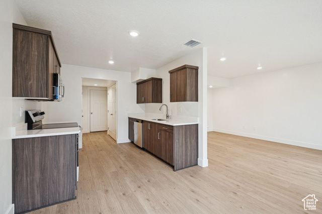 1615 N ANGEL ST #E, Layton, UT 84041