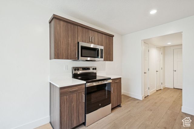1615 N ANGEL ST #E, Layton, UT 84041