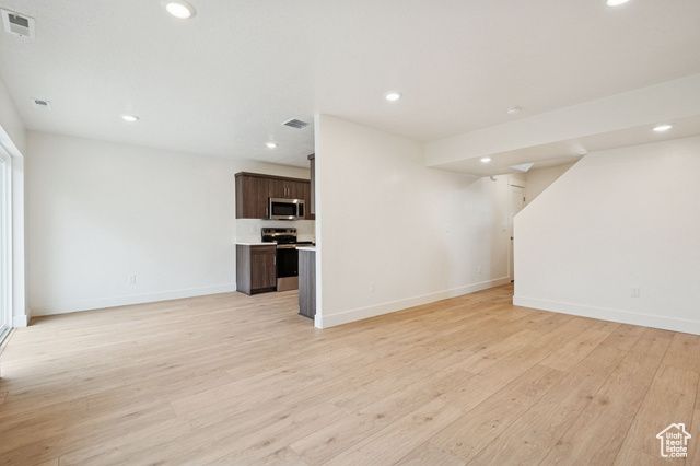 1615 N ANGEL ST #E, Layton, UT 84041