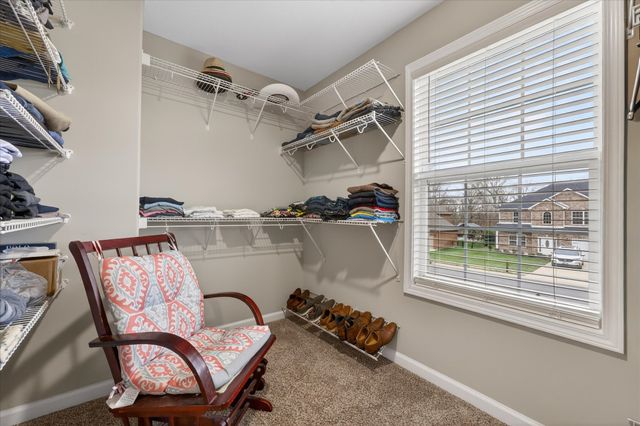 1493 English Oak Dr, Clarksville, TN 37043