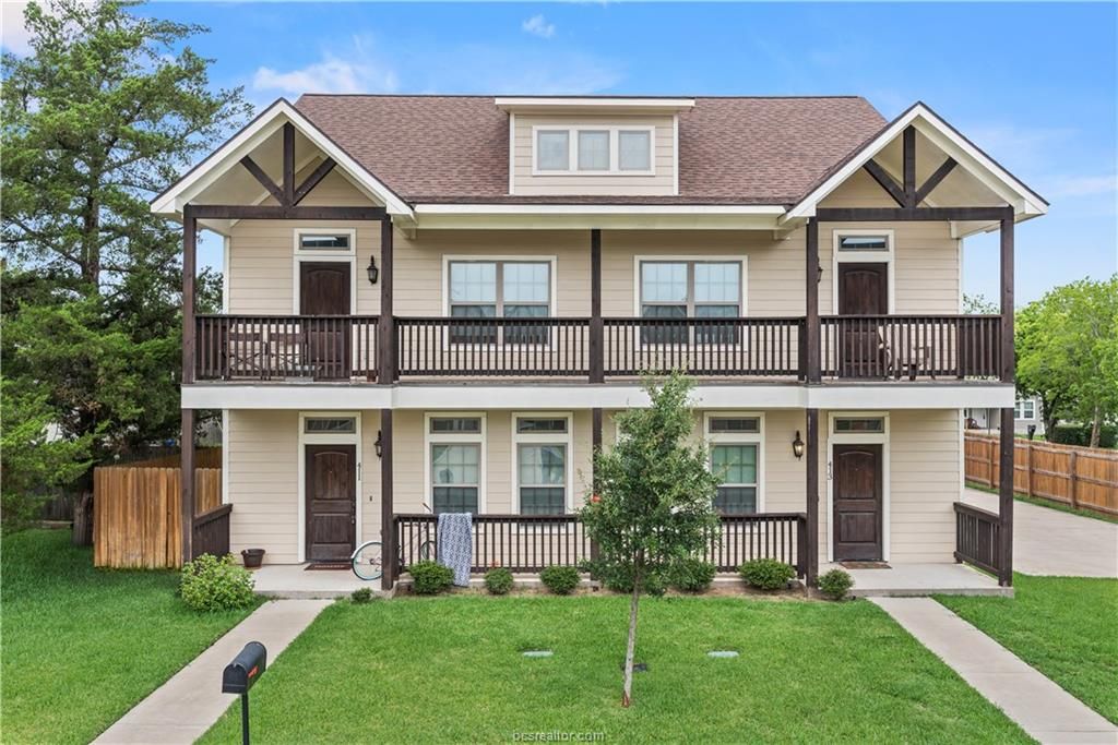 411 Ash Street, College Station, TX 77840