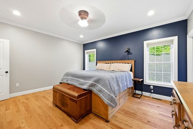 34 Bissonnette Cir, Southampton, MA 01073