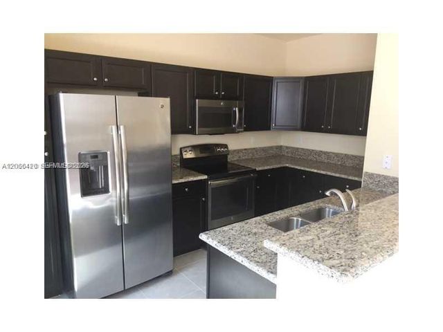 17120 SW 95th Terrace 17120, Miami, FL 33196