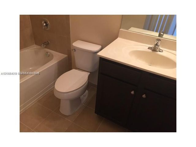 17120 SW 95th Terrace 17120, Miami, FL 33196