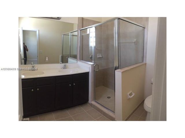 17120 SW 95th Terrace 17120, Miami, FL 33196