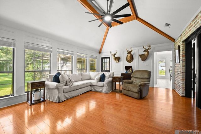 17230 Evergreen Hills Ave, Greenwell Springs, LA 70739