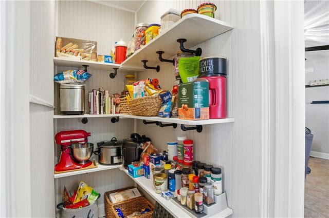 235 Victorian Lake Drive, Brunswick, GA 31525