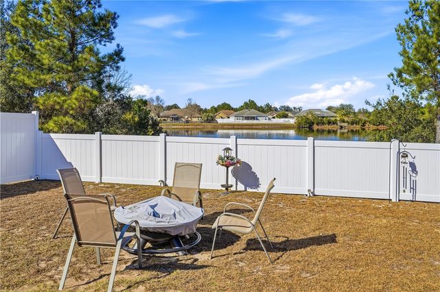 235 Victorian Lake Drive, Brunswick, GA 31525