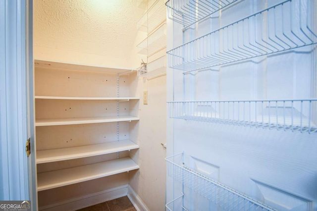 1010 Charles Court, Statham, GA 30666