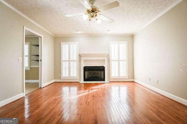 1010 Charles Court, Statham, GA 30666