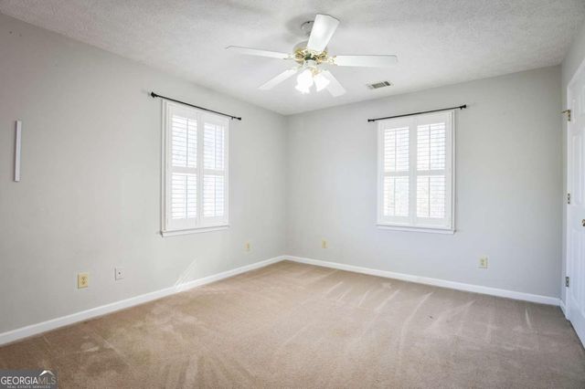 1010 Charles Court, Statham, GA 30666