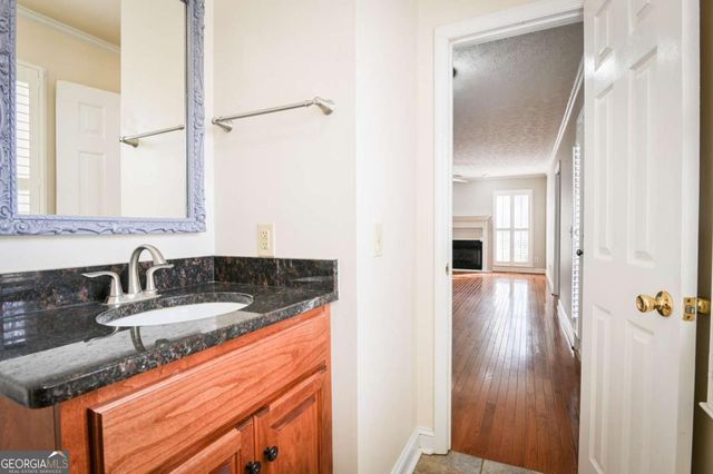 1010 Charles Court, Statham, GA 30666