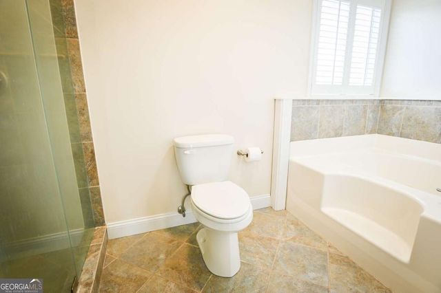 1010 Charles Court, Statham, GA 30666