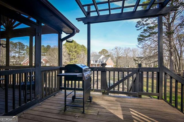 1010 Charles Court, Statham, GA 30666