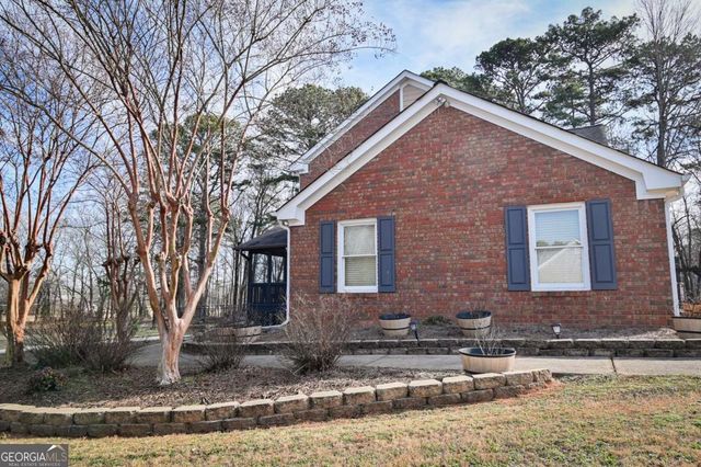 1010 Charles Court, Statham, GA 30666