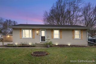 153 Gaylord Drive, Rockford, MI 49341