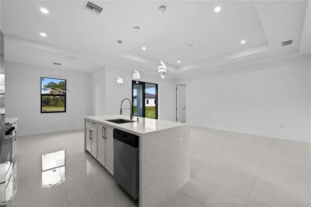 841 Bianca AVE S, Lehigh Acres, FL 33974