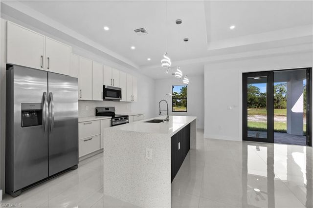 841 Bianca AVE S, Lehigh Acres, FL 33974
