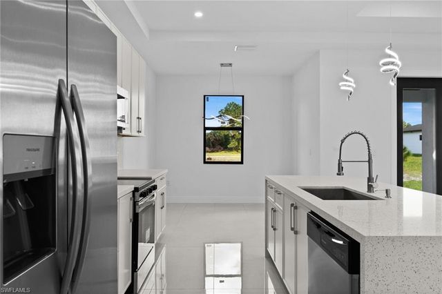 841 Bianca AVE S, Lehigh Acres, FL 33974