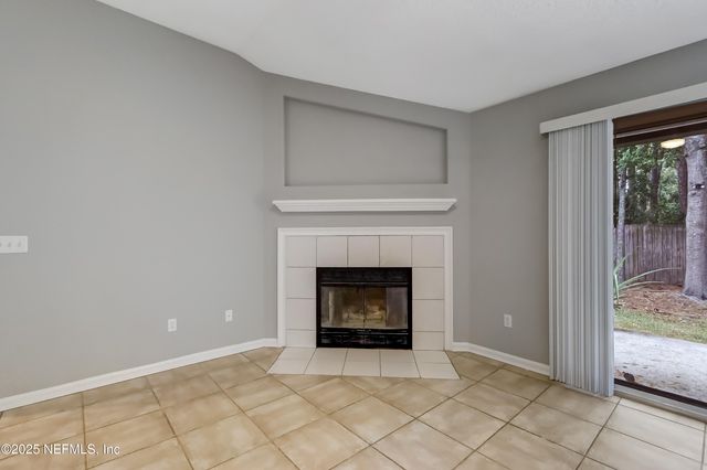 9642 PRITMORE Road E, Jacksonville, FL 32257