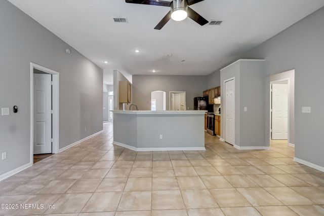 9642 PRITMORE Road E, Jacksonville, FL 32257