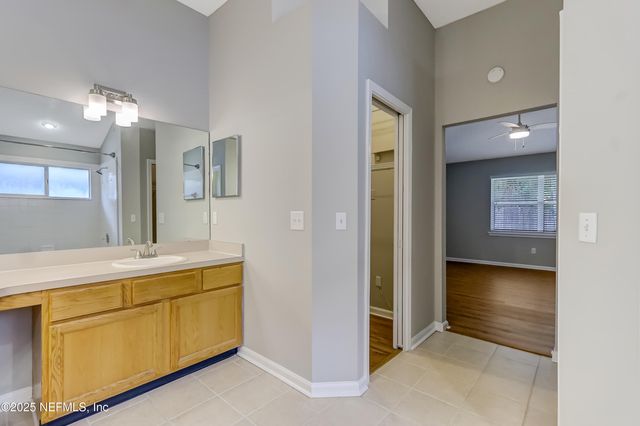 9642 PRITMORE Road E, Jacksonville, FL 32257