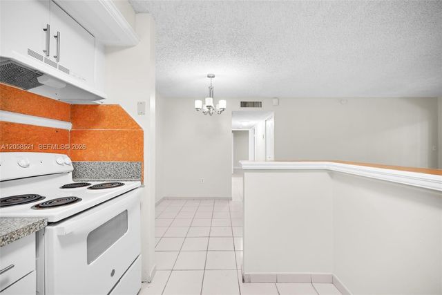18965 NW 62nd Avenue 106, Hialeah, FL 33015