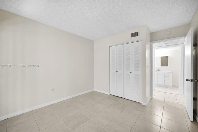 18965 NW 62nd Avenue 106, Hialeah, FL 33015