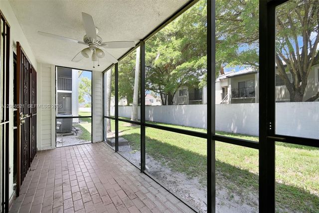 18965 NW 62nd Avenue 106, Hialeah, FL 33015