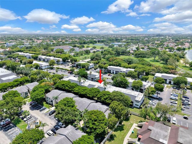 18965 NW 62nd Avenue 106, Hialeah, FL 33015