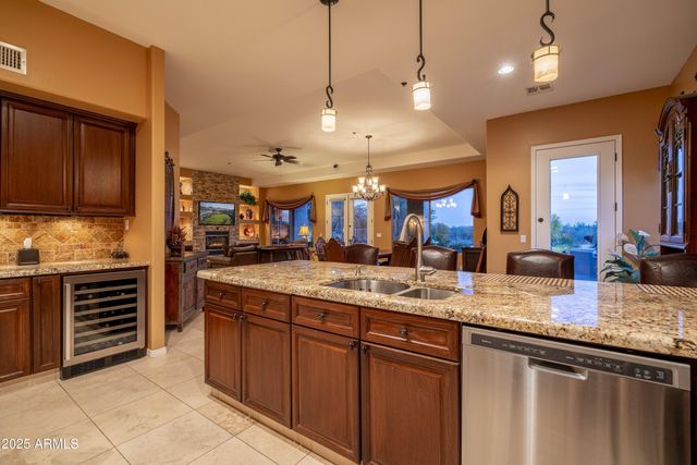 6183 E EVENING GLOW Drive, Scottsdale, AZ 85266